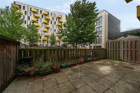 3 bedroom ground floor flat for sale, Killick Way, London, E1