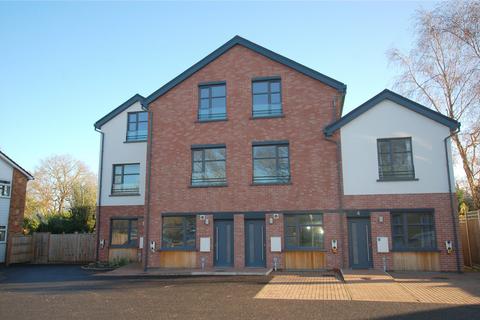 3 bedroom end of terrace house for sale, Byfleet Road, New Haw, KT15