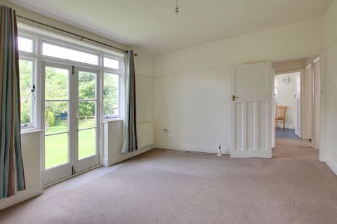 2 bedroom semi-detached bungalow for sale, Mead Way, Shirley