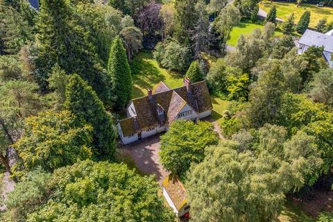 4 bedroom detached house for sale, Caledonian Crescent, Auchterarder, PH3