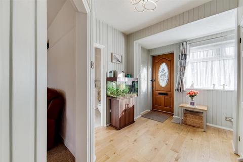 221 Valence Wood Road, Dagenham, RM8 3AD