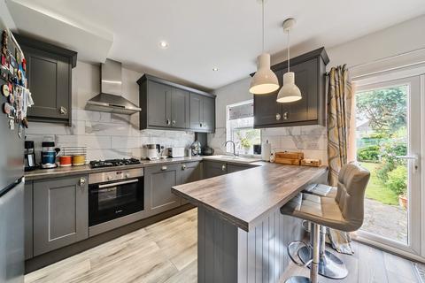 66 Spencer Road, Caterham, CR3 5LB