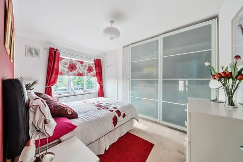 66 Spencer Road, Caterham, CR3 5LB