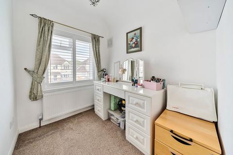 66 Spencer Road, Caterham, CR3 5LB