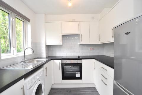 1 bedroom flat to rent, Chestnut Court, Bedford Road, Hitchin, SG5