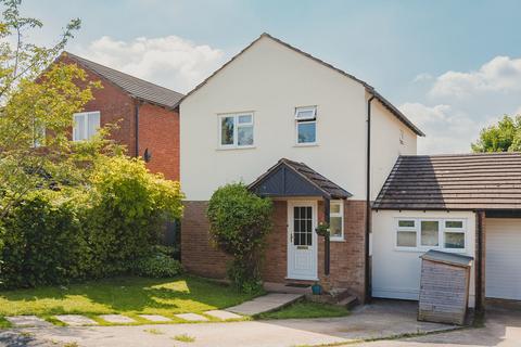9 The Oaks, Yeoford, Crediton, EX17 5PP