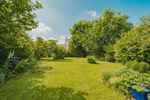 9 The Oaks, Yeoford, Crediton, EX17 5PP