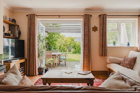 9 The Oaks, Yeoford, Crediton, EX17 5PP