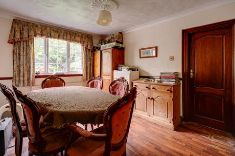 3 bedroom detached bungalow for sale, Basildon