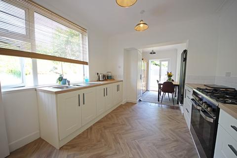 2 bedroom end of terrace house for sale, Stourvale Road, Bournemouth,