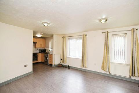 2 bedroom apartment for sale, Pear Tree Court, Rugeley WS15