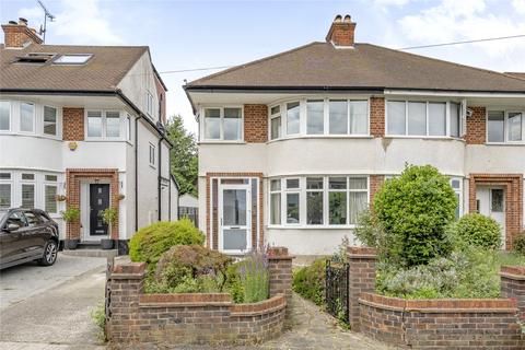 18 Cheyne Hill, Surbiton, KT5 8BN