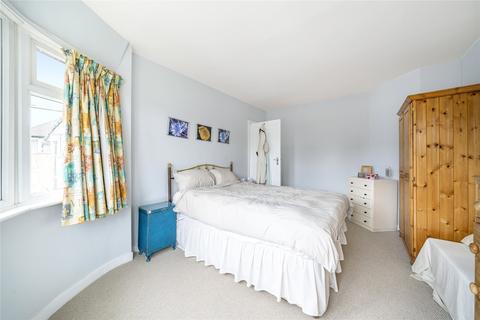 18 Cheyne Hill, Surbiton, KT5 8BN