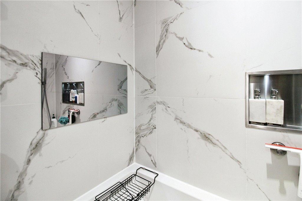 Tv In En-Suite