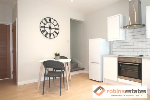 undefined, Lonsdale Road, Nottingham, NG7 3DU