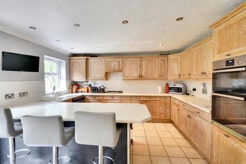 5 bedroom detached house for sale, Challock, Ashford TN25