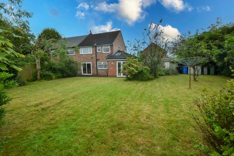 4 bedroom semi-detached house for sale, Filey Avenue, Davyhulme M41