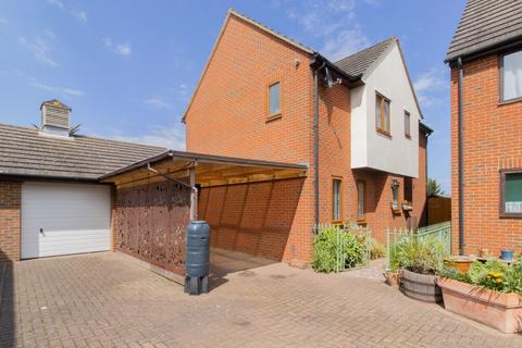 4 bedroom detached house for sale, George Park, Margate, CT9