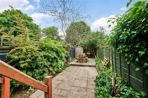 3 bedroom maisonette for sale, Cambray Road, London, SW12