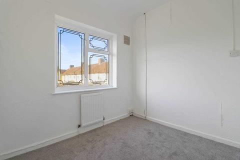 9 Treswell Road, Dagenham, RM9 6XL