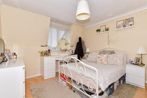 26 Constitution Hill, Snodland, ME6 5DH