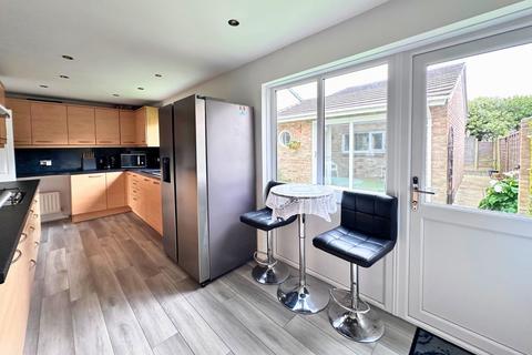 4 bedroom chalet for sale, Westbury Close, Highcliffe, Dorset. BH23 4PE