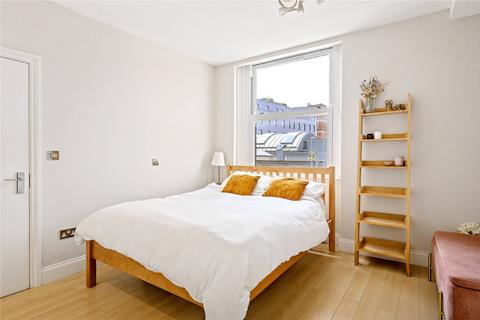 2 bedroom apartment for sale, Upper Street, London, N1