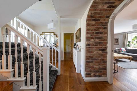 4 bedroom farm house for sale, The Farmhouse, West Moor, Newcastle Upon Tyne