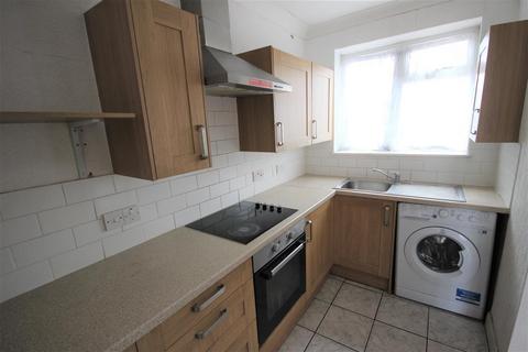 27 Meadow Road, Dagenham, RM9 5PD