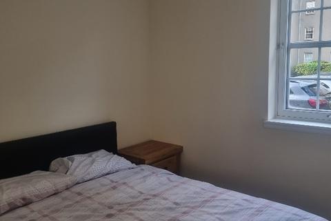 2 bedroom flat to rent, Rose Street, Aberdeen AB10