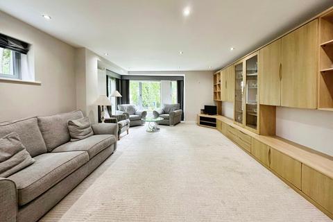 3 bedroom apartment for sale, Amulree, Upper Park Road, Salford, M7