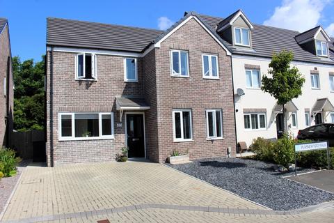 4 bedroom detached house for sale, Plasnewydd Walk, Llantwit Major, CF61