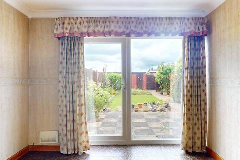 42 Audley Way, Basildon, SS14 2AQ