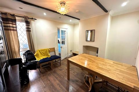 37 New Road, Bedfont, Feltham, TW14 8HW
