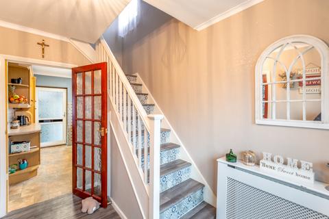 39 Beverley Road, Harworth, Doncaster, DN11 8HB
