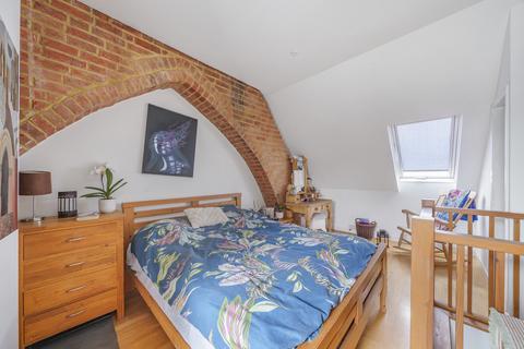 3 bedroom terraced house for sale, Stockbridge Road, Winchester, Hampshire, SO22