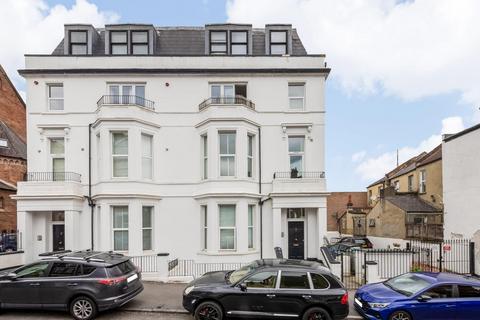 1 bedroom apartment for sale, Waldegrave Road, Crystal Palace, London, SE19