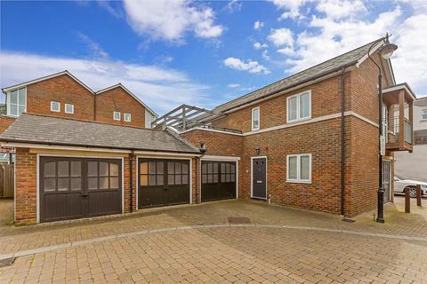 2 bedroom coach house for sale, St. Clement's Road, Greenhithe, Kent