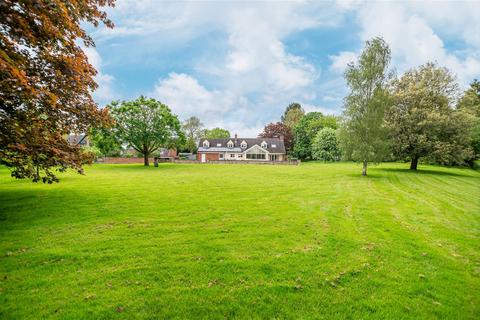 4 bedroom detached house for sale, Newland Street, Market Harborough LE16