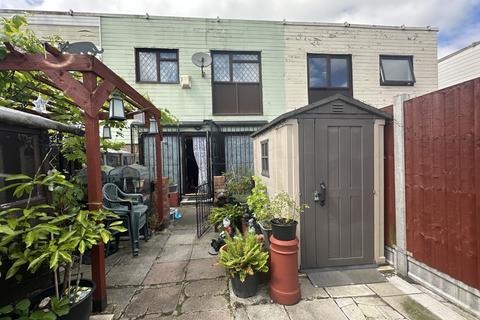 2 bedroom terraced house for sale, Manorhall Gardens, London