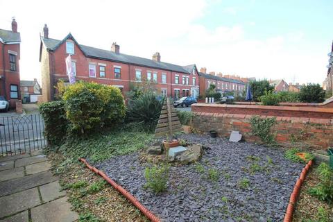 2 bedroom semi-detached house for sale, Holmefield Road, Lytham St. Annes, Lancashire, FY8 1YF