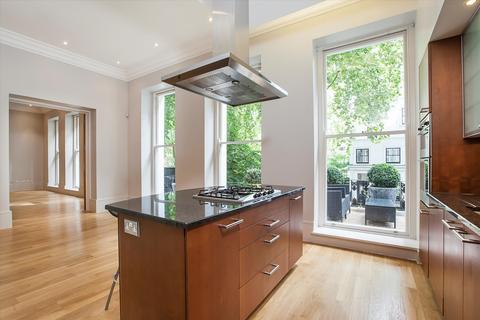 3 bedroom flat for sale, Craven Hill Gardens, Lancaster Gate, London, W2