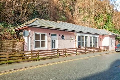 2 bedroom detached bungalow for sale, The Strand, Saundersfoot SA69