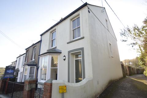 3 bedroom end of terrace house to rent, Lostwithiel, Cornwall, PL22
