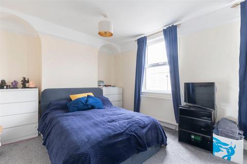 3 bedroom terraced house for sale, St. Pauls Road, St.Pauls, Cheltenham, GL50