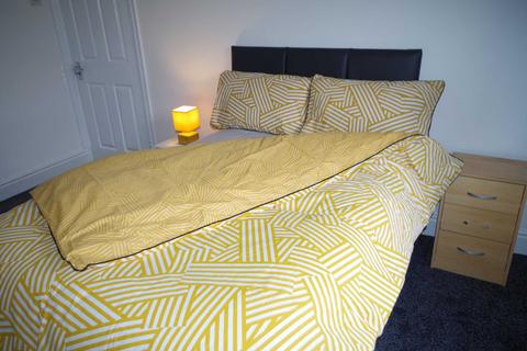 1 bedroom in a house share to rent, Bury Road, Bury