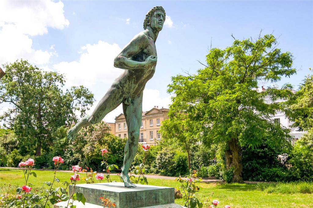 The Greek Runner