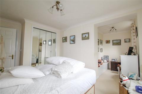 2 bedroom apartment for sale, Regal Court, Bythesea Road