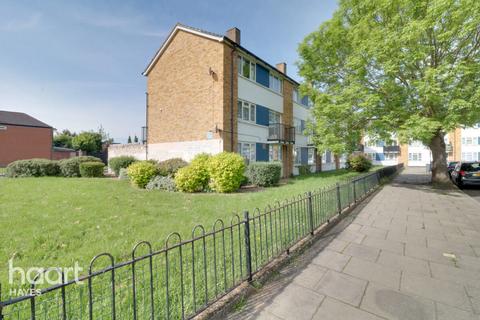 15b Down Way, Northolt, UB5 6PG