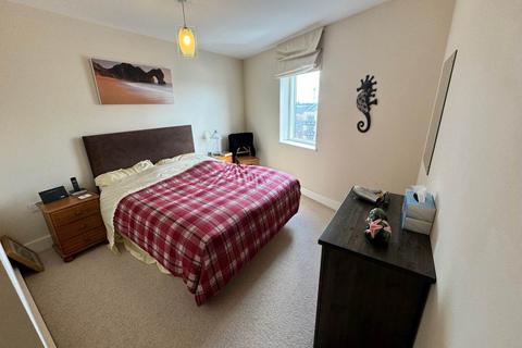 2 bedroom flat to rent, Maia House , Celestia, Cardiff Bay